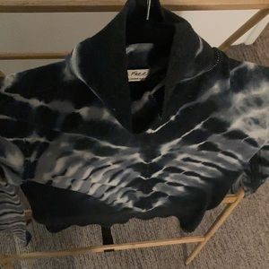 FREE PEOPLE top never worn ! Size S